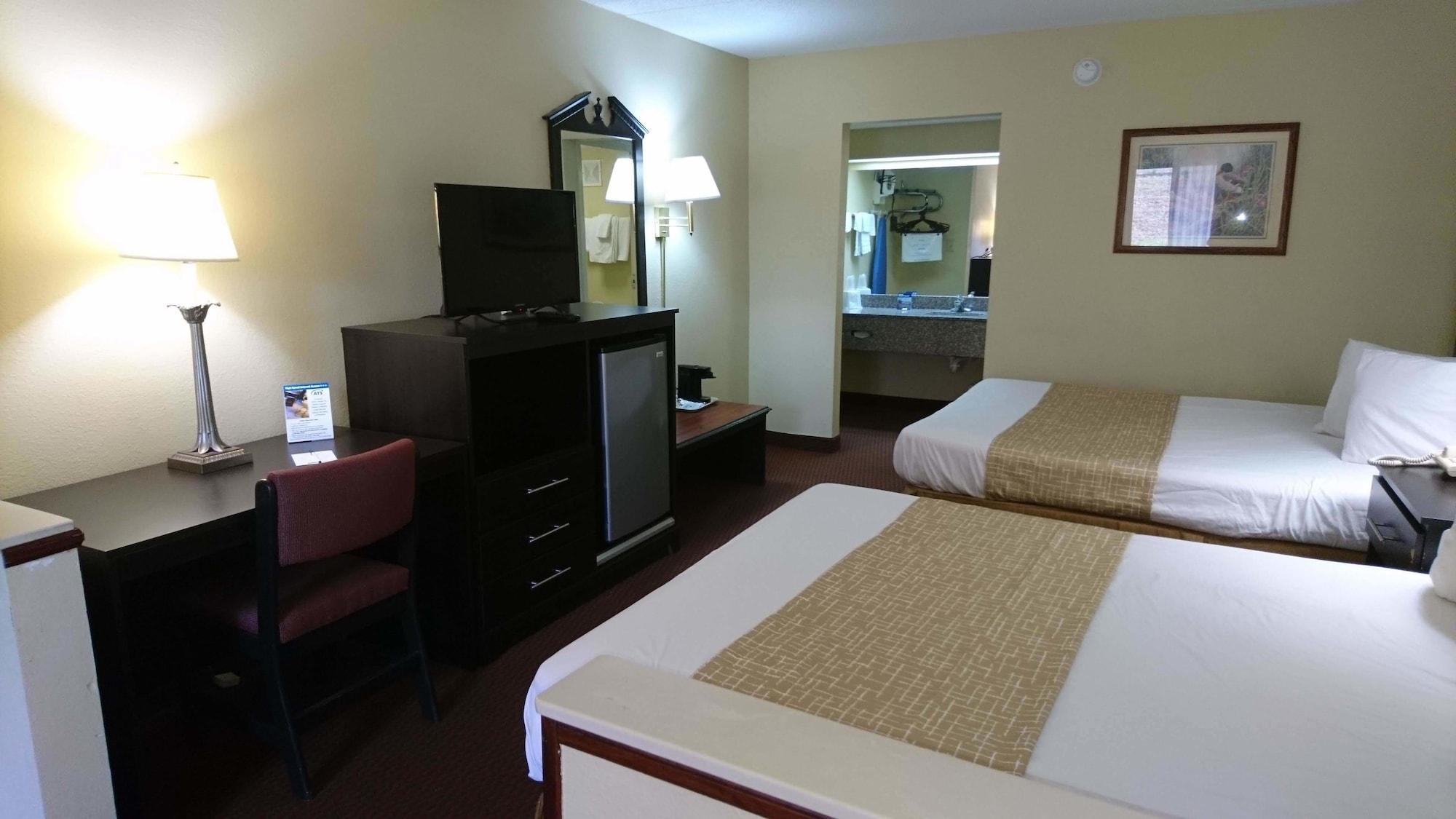 Travelodge By Wyndham East 2*