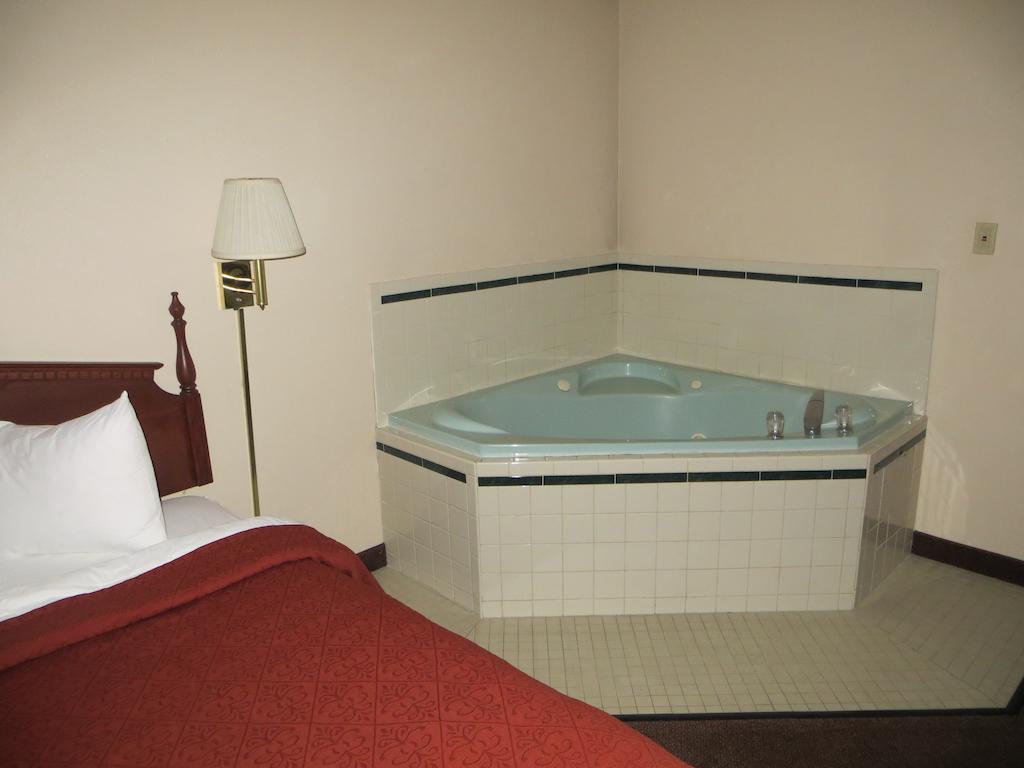 Hotel Travelodge By Wyndham East Knoxville
